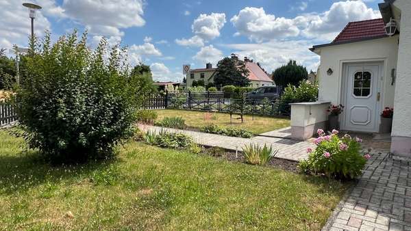 Einfamilienhaus in 06682 Teuchern mit 80m² kaufen