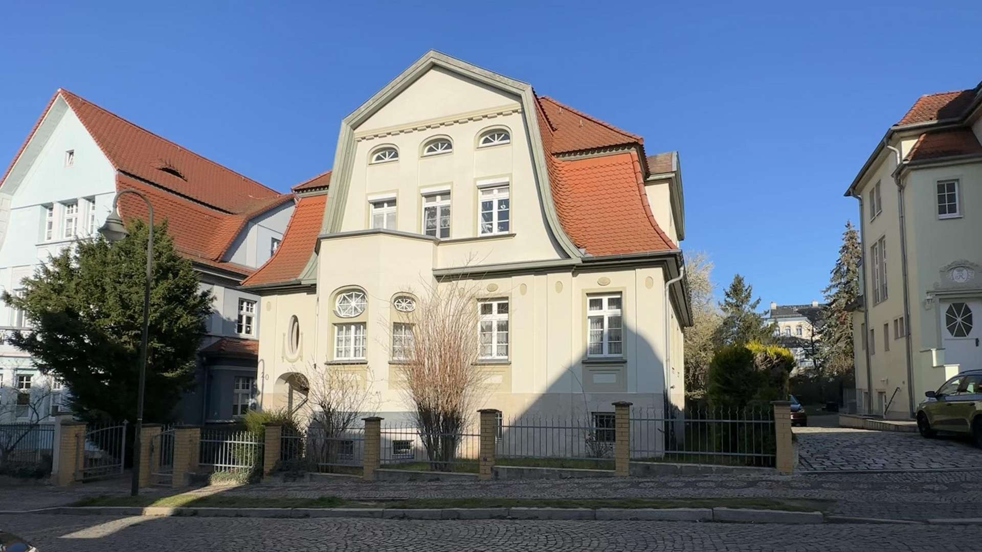 Außenansicht - Villa in 06618 Naumburg mit 339m² kaufen