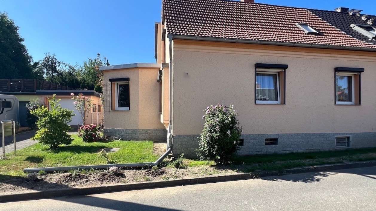 Einfamilienhaus in 06667 Weißenfels mit 120m² kaufen
