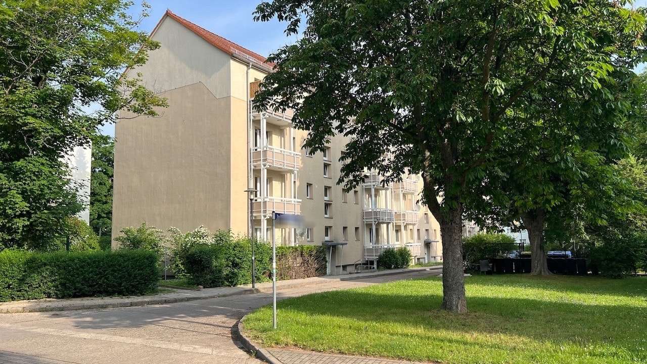 null - Erdgeschosswohnung in 06667 Weißenfels mit 51m² kaufen