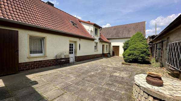 Wohnhaus mit Scheune - Einfamilienhaus in 06632 Freyburg mit 108m² kaufen