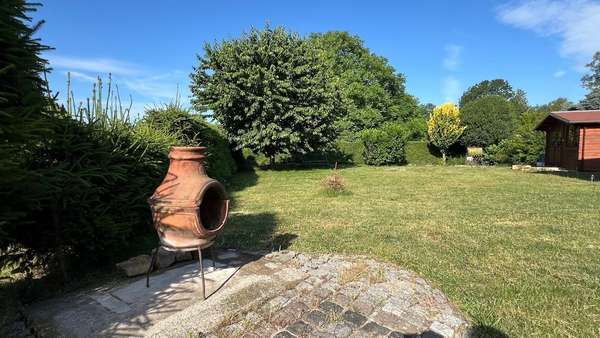 Grillplatz im Garten - Einfamilienhaus in 06679 Hohenmölsen mit 120m² kaufen