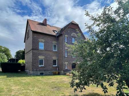 Blick vom Garten Blick vom Garten - Mehrfamilienhaus in 06711 Zeitz mit 263m² kaufen