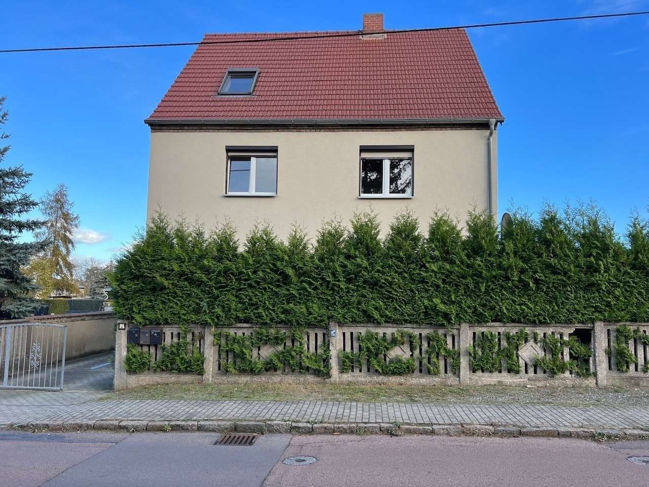 null - Zweifamilienhaus in 06667 Weißenfels mit 170m² kaufen