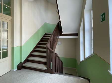 Treppenaufgang - Mehrfamilienhaus in 06712 Zeitz mit 351m² kaufen