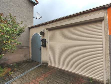 Garage mit elektr. Tor - Einfamilienhaus in 06862 Dessau-Roßlau mit 95m² kaufen