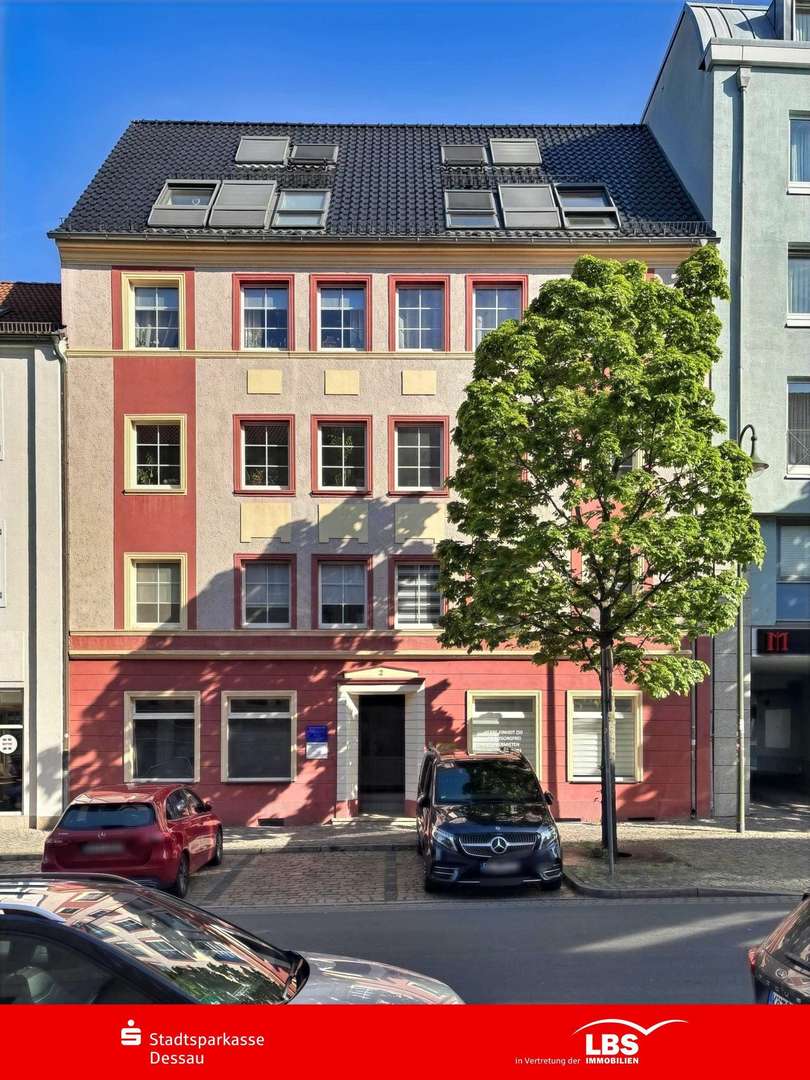 Straßenaussicht - Wohn- / Geschäftshaus in 06844 Dessau-Roßlau mit 487m² als Kapitalanlage kaufen