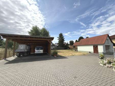 Doppelcarport, Grundstück und Garage - Einfamilienhaus in 06844 Dessau-Roßlau mit 111m² kaufen