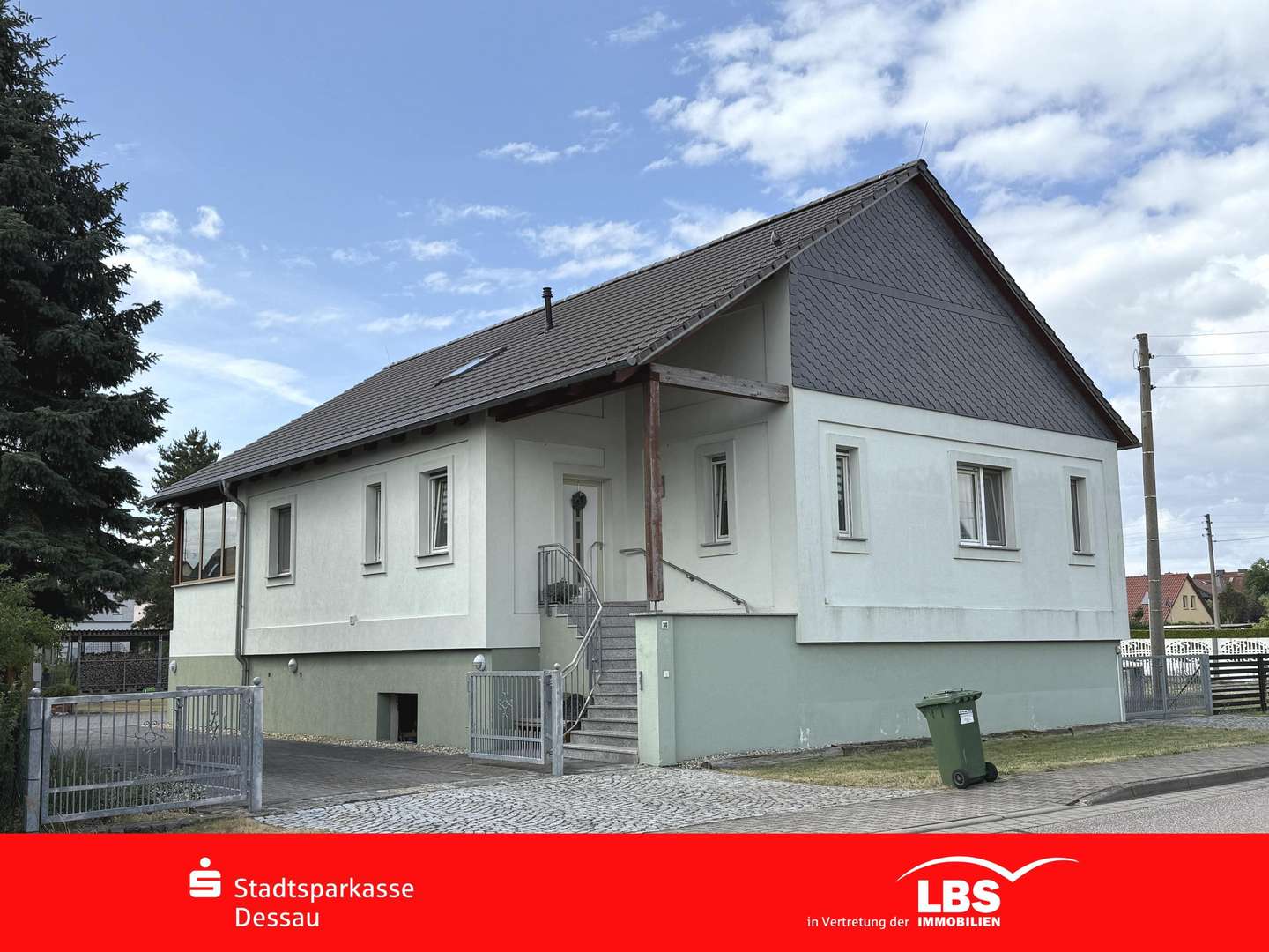 Straßenansicht - Einfamilienhaus in 06844 Dessau-Roßlau mit 111m² kaufen