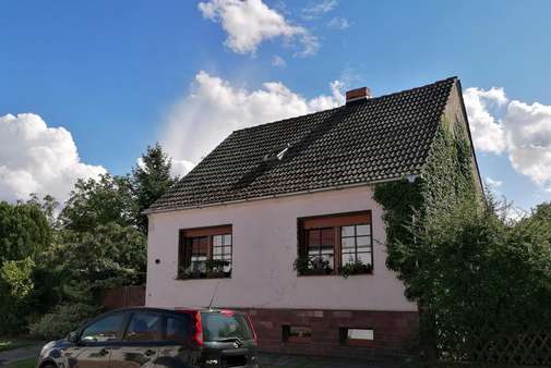 Straßenansicht - Einfamilienhaus in 06846 Dessau-Roßlau mit 114m² kaufen