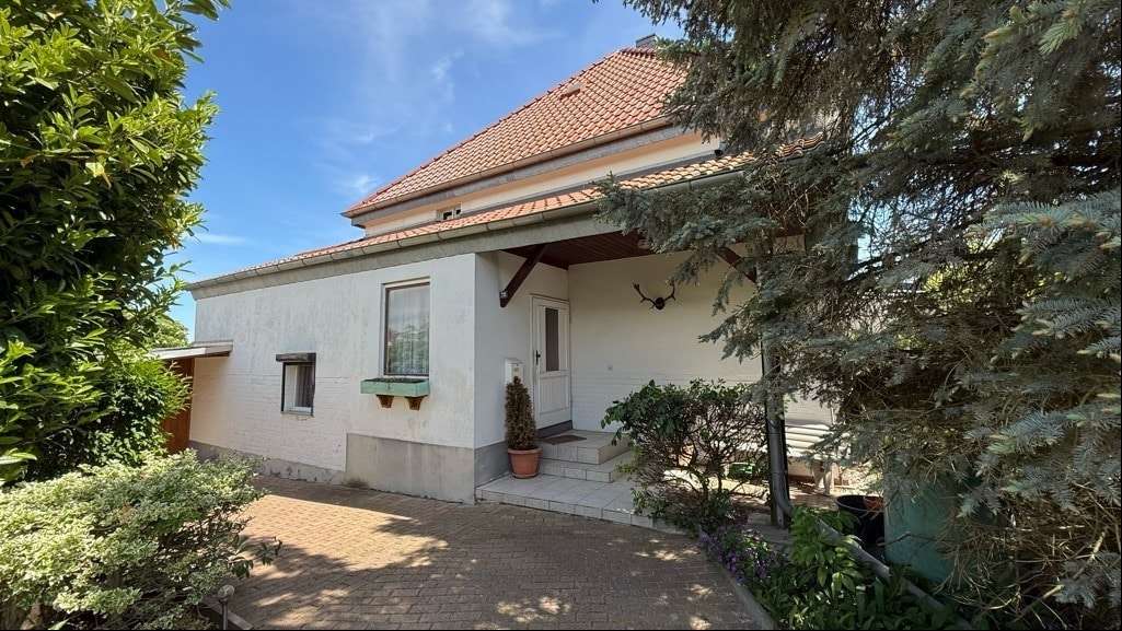 Foto-Seitenasicht Foto-Seitenasicht - Doppelhaushälfte in 06386 Osternienburger Land mit 84m² kaufen