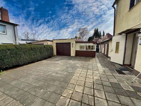 Innenhof - Einfamilienhaus in 06766 Bitterfeld-Wolfen mit 115m² kaufen