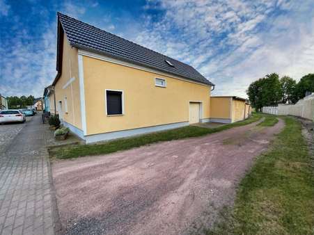 Vorderansicht - Einfamilienhaus in 39264 Moritz, Töppel mit 148m² kaufen