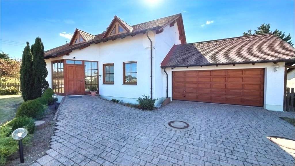 Foto-Vorderansicht Foto-Vorderansicht - Einfamilienhaus in 06386 Osternienburger Land mit 220m² kaufen