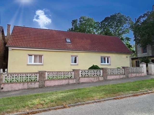 Foto-Vorderansicht - Einfamilienhaus in 06386 Osternienburger Land mit 85m² kaufen