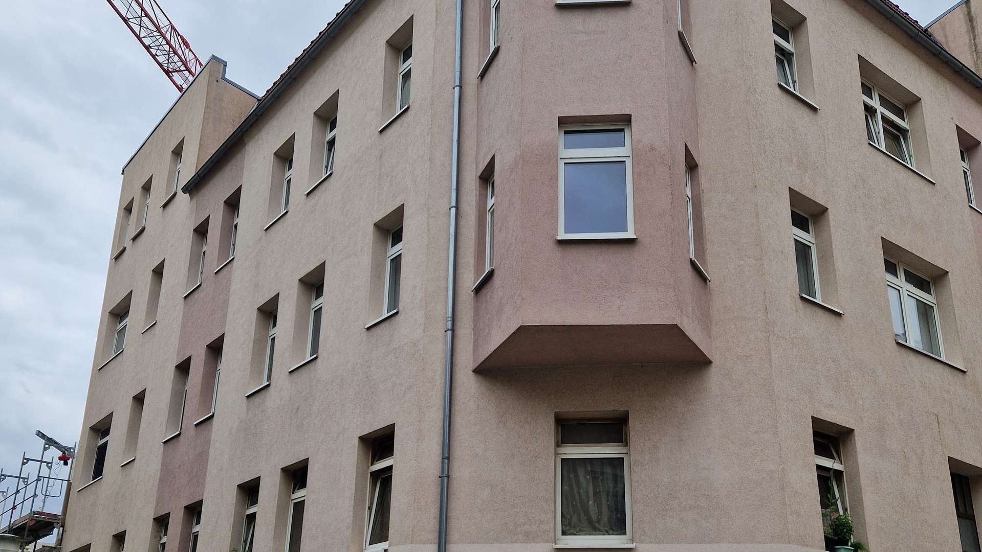 Giebelseite - Etagenwohnung in 06110 Halle mit 91m² kaufen