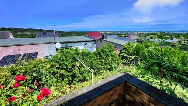 freier Blick in die Natur freier Blick in die Natur - Einfamilienhaus in 06642 Nebra mit 106m² kaufen