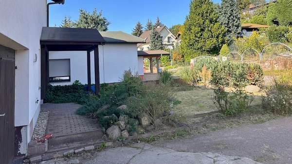 Vorderer Grundstücksbereich - Einfamilienhaus in 06193 Petersberg mit 110m² kaufen