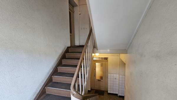 Mehrfamilienhaus in 06118 Halle mit 452m² kaufen