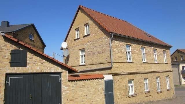 Hausansicht - Mehrfamilienhaus in 06188 Landsberg mit 171m² kaufen