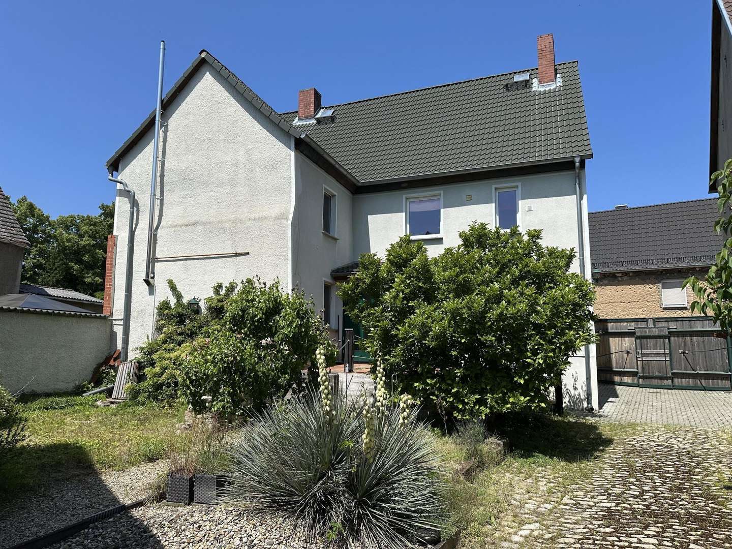 Hofansicht - Einfamilienhaus in 06268 Langeneichstädt mit 170m² kaufen
