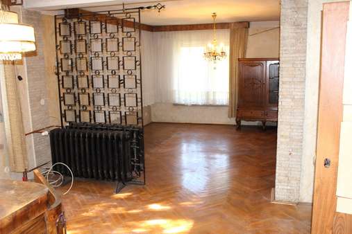 Wohnbereich Bild 1 - Doppelhaushälfte in 06217 Merseburg mit 74m² kaufen