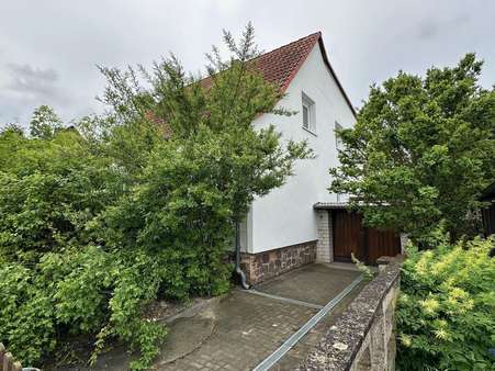 Straßenansicht 2 - Einfamilienhaus in 06193 Petersberg mit 110m² kaufen
