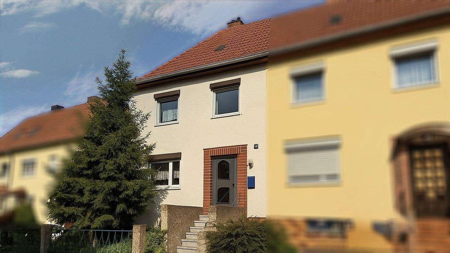 Außenansicht - Reihenendhaus in 06128 Halle mit 75m² kaufen