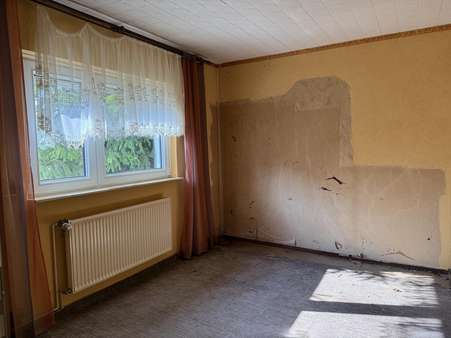 Zimmer EG - Reihenendhaus in 06128 Halle mit 75m² kaufen