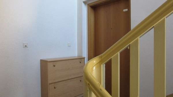 Zugang Wohnung - Etagenwohnung in 06108 Halle mit 84m² kaufen