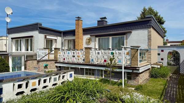 Bungalow mit Terrasse Bungalow mit Terrasse - Einfamilienhaus in 06118 Halle mit 130m² kaufen
