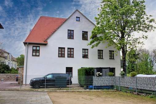 Seitenansicht Seitenansicht - Mehrfamilienhaus in 06217 Merseburg mit 507m² als Kapitalanlage kaufen