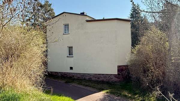 Straßenansicht - Einfamilienhaus in 06193 Wettin-Löbejün mit 108m² kaufen