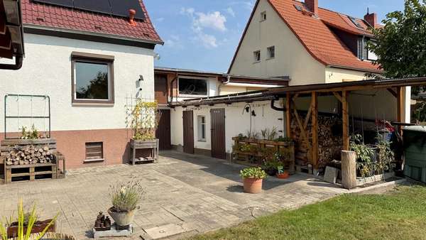 Nebengelass und Holzlager Nebengelass und Holzlager - Doppelhaushälfte in 06120 Halle mit 90m² kaufen