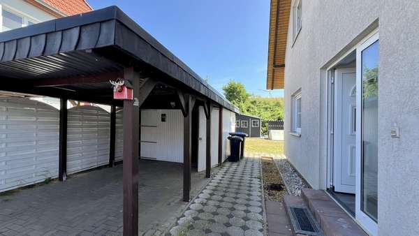 Carport und Zugang zum Garten Carport und Zugang zum Garten - Einfamilienhaus in 06317 Seegebiet Mansfelder Land mit 102m² kaufen