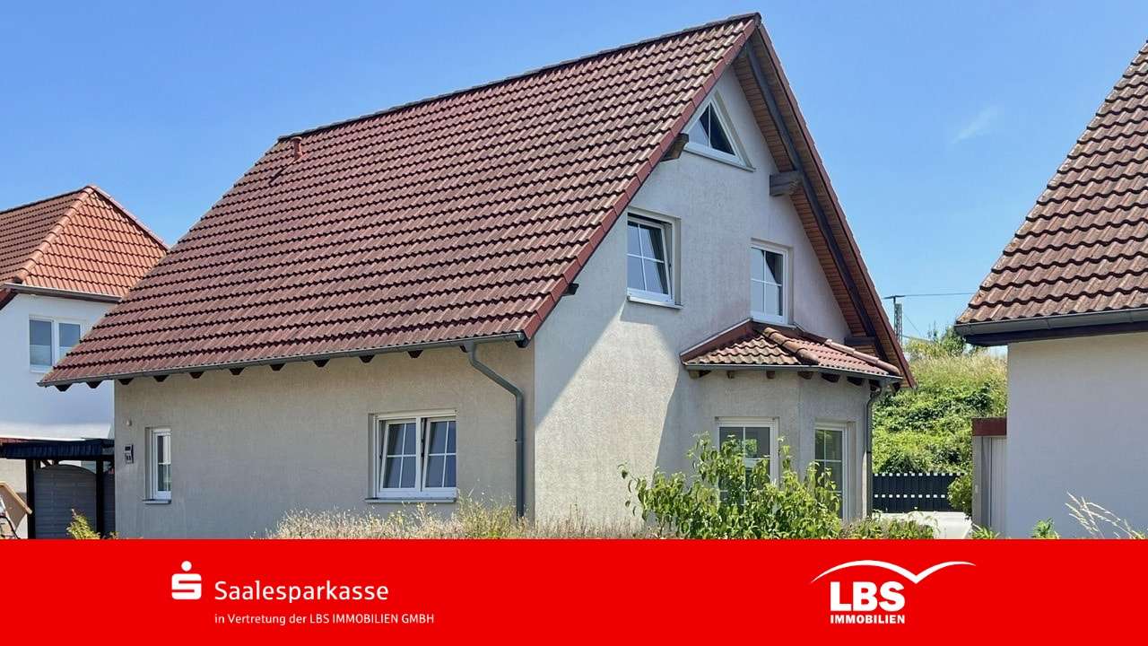 Gesamtansicht der Immobilie Gesamtansicht der Immobilie - Einfamilienhaus in 06317 Seegebiet Mansfelder Land mit 102m² kaufen