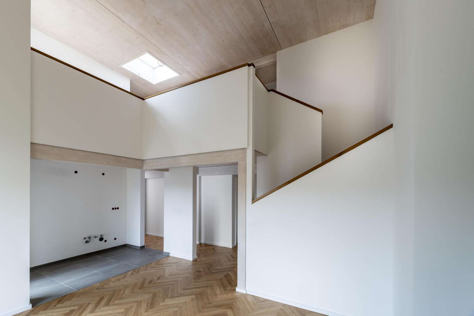 Wohnbereich in der WE12 Wohnbereich in der WE12 - Dachgeschosswohnung in 06108 Halle mit 142m² kaufen