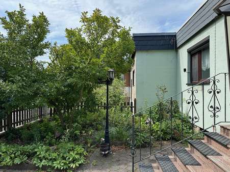 Vorgarten - Bungalow in 06217 Merseburg mit 115m² kaufen