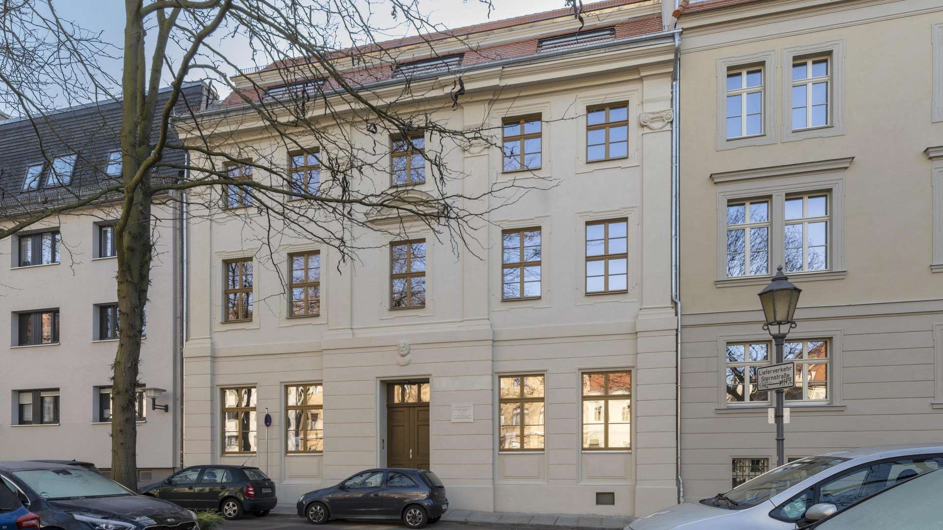 Straßenansicht Straßenansicht - Erdgeschosswohnung in 06108 Halle mit 65m² kaufen