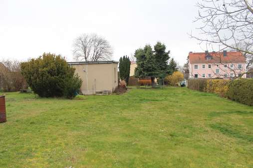 bestehender Sommerbungalow - Grundstück in 06231 Bad Dürrenberg mit 1314m² kaufen