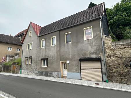 Wohnhaus - Straßenansicht - Einfamilienhaus in 06279 Schraplau mit 150m² kaufen