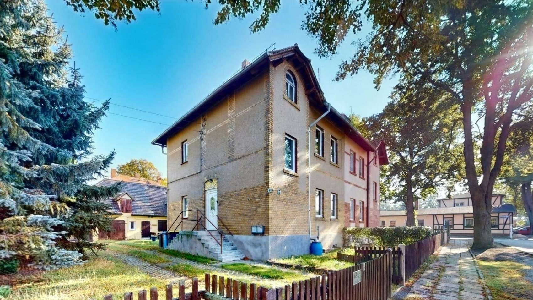 Außenansicht - Doppelhaushälfte in 06217 Merseburg mit 148m² kaufen