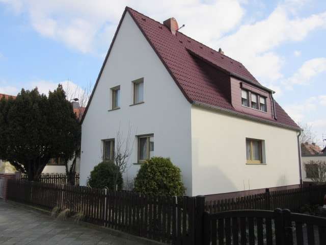 Hausansicht - Einfamilienhaus in 06749 Bitterfeld-Wolfen mit 120m² kaufen