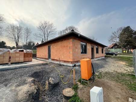 IMG_2395 - Bungalow in 06295 Lutherstadt Eisleben mit 138m² kaufen
