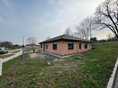 IMG_2398 - Bungalow in 06295 Lutherstadt Eisleben mit 138m² kaufen