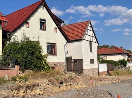 Photo-0 (1) - Einfamilienhaus in 06542 Allstedt mit 85m² kaufen