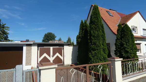 Garage - Doppelhaushälfte in 39418 Staßfurt mit 60m² kaufen