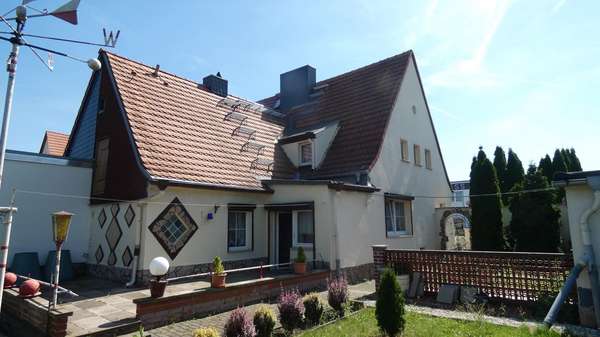 Hausansicht - Doppelhaushälfte in 39418 Staßfurt mit 60m² kaufen