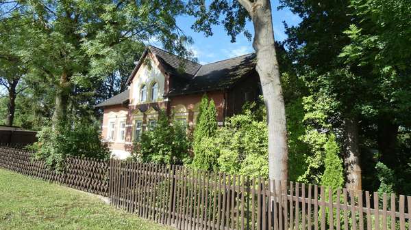 Hausansicht - Einfamilienhaus in 39418 Staßfurt mit 250m² kaufen