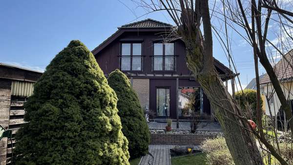 Einfamilienhaus in 06420 Könnern mit 120m² kaufen